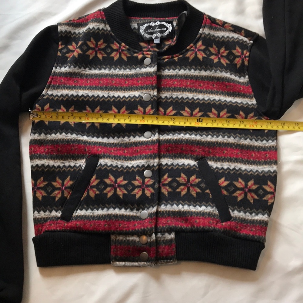 Jacket - Picture 6 of 7